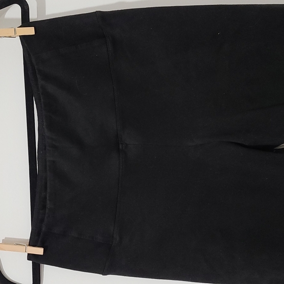 Black suede legging - Picture 2 of 3